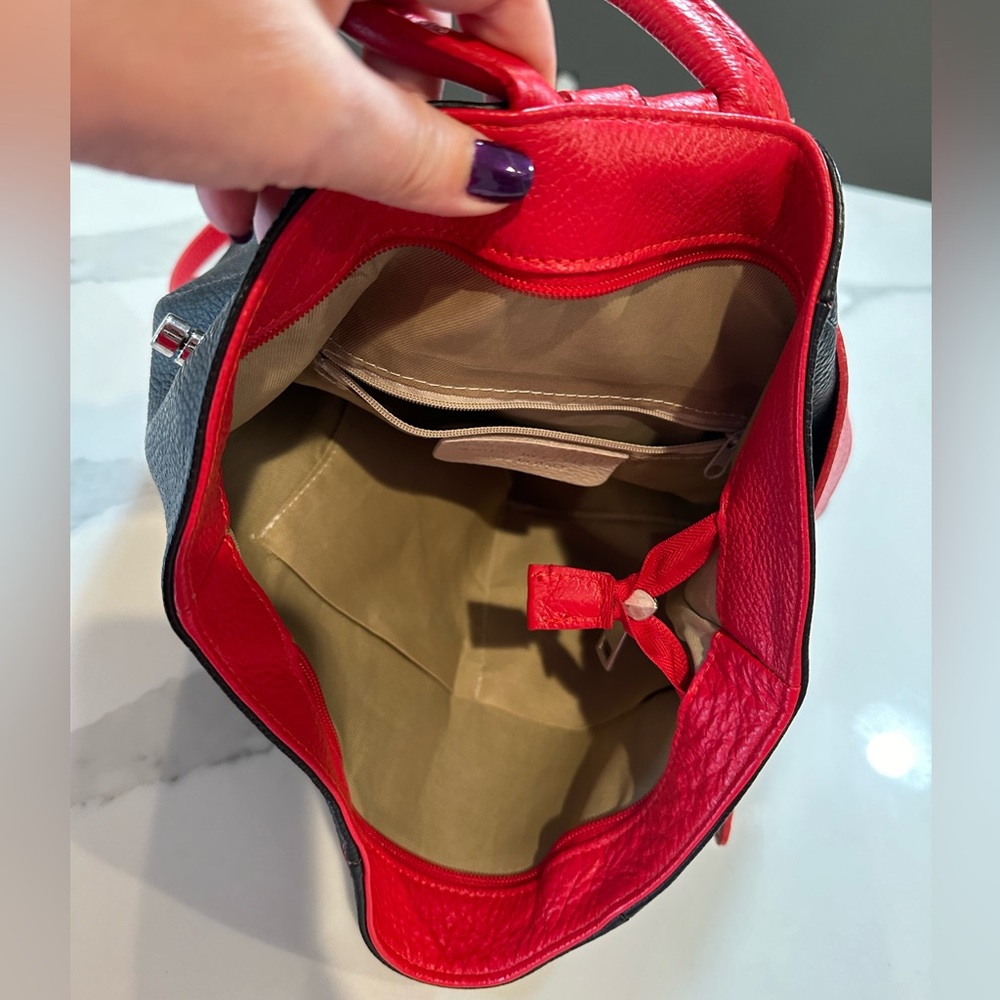 Genuine Leather Convertable Backpack - Picture 5 of 7